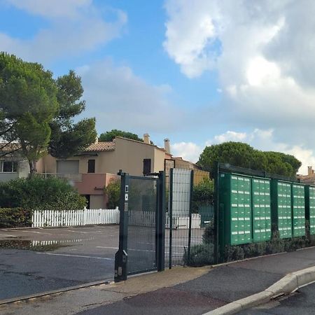 אגדה Cap To Sea Eureka A 200 M Centre Naturiste מראה חיצוני תמונה